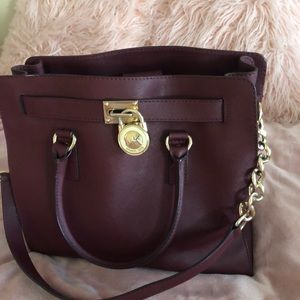 Michael kors tote purse